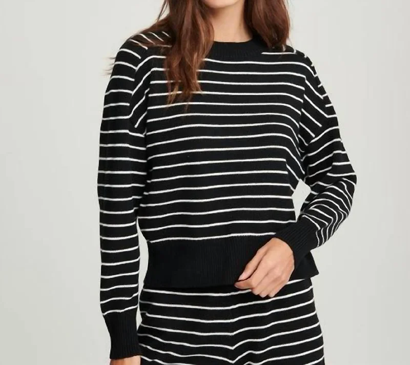 Lizz Sweater In Black/white Stripes