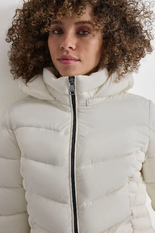 LIGHTWEIGHT PUFFER JACKET