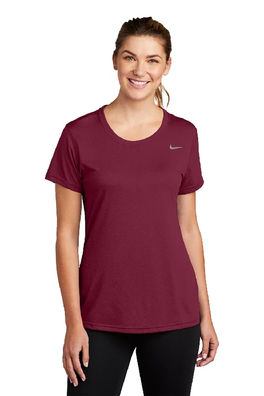 Nike Womens Team rLegend Dri-Fit Moisture Wicking Short Sleeve Crewneck T-Shirt - Team Maroon