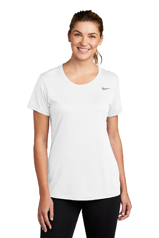 Nike Womens Team rLegend Dri-Fit Moisture Wicking Short Sleeve Crewneck T-Shirt - White