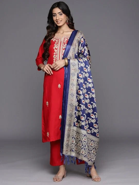 Varanga Ethnic Motifs Embroidered Regular Kurta With Trousers Dupatta