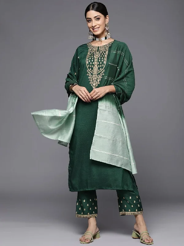 Varanga Green Embroidered Kurta With Embroidered Trouser And Ombre Dupatta