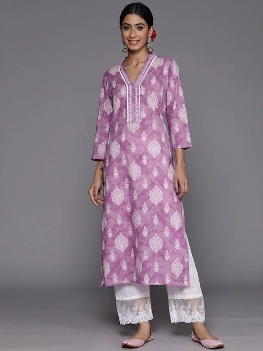 Varanga Women Lavender And White Women Floral Printed Pastel V-neck Kurta