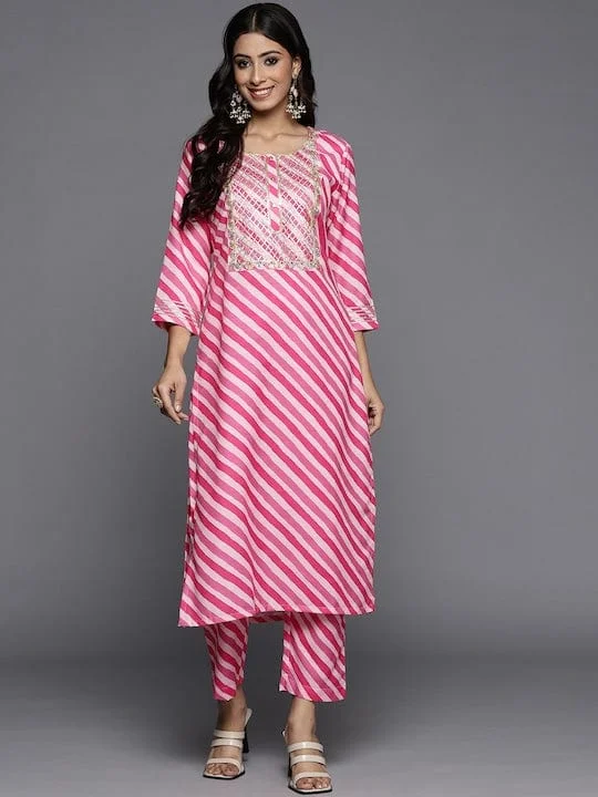 Varanga Women Fuchsia Pink & White Leheriya Striped Gotta Patti Kurta with Trousers