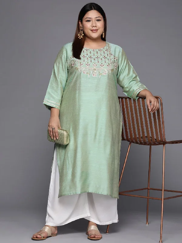 Varanga Women Plus Size Sea Green Floral Embroidered Thread Work Kurta