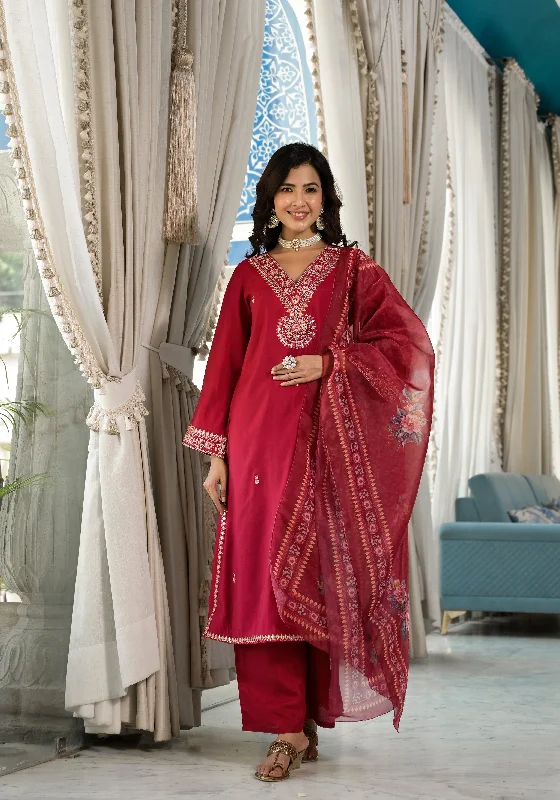 Vranga Red Ethnic Motifs Zari Embroidered Mirror Work V-Neck Straight Kurta With Bottom And Dupatta