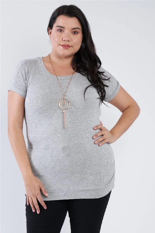 Junior Plus Size Grey Short Sleeve Scoop Neck Side Ruched Top